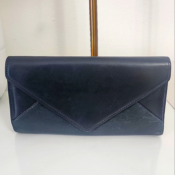 CHLOÉ BLACK LEATHER SUEDE ENVELOPE WALLET RTL $689 - Picture 1 of 6